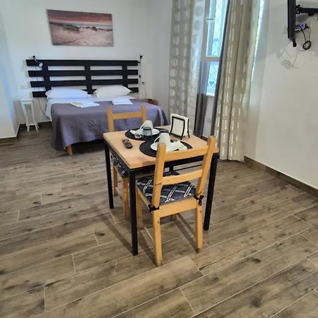 Casa Marzio Pensión